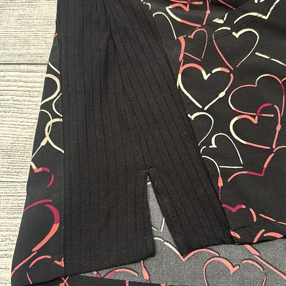 Women’s nurses scrub top size 2XL - Picture 9 of 11